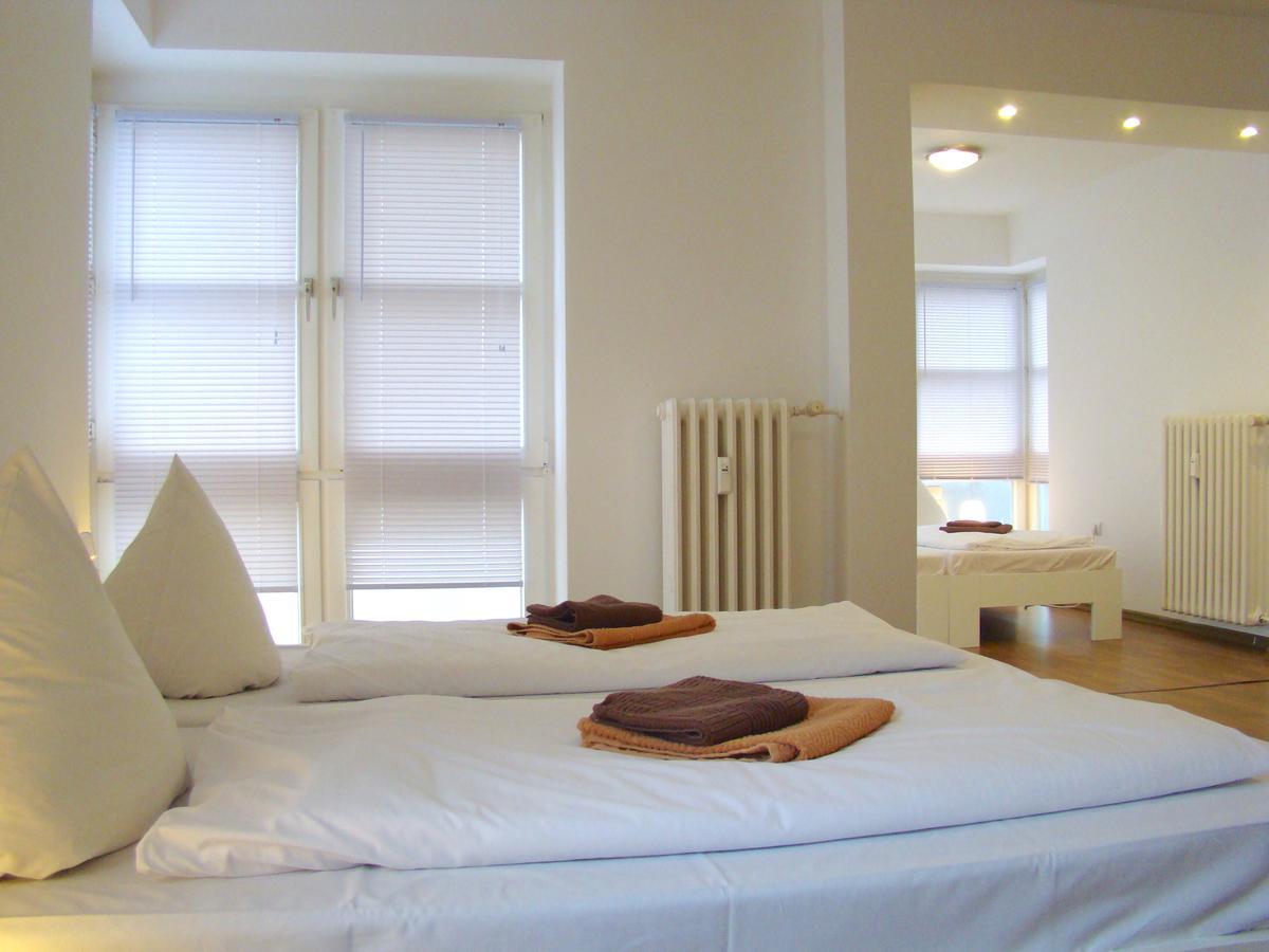 ברלין Rooms & Apartments Near Zoologischer Garten מראה חיצוני תמונה